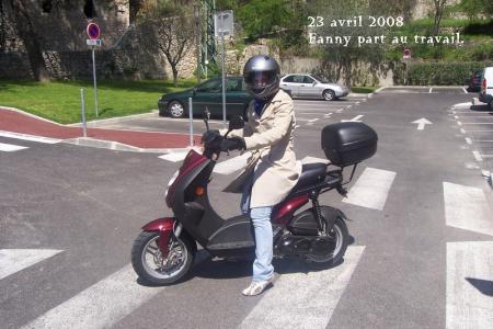 Fanny part au travail